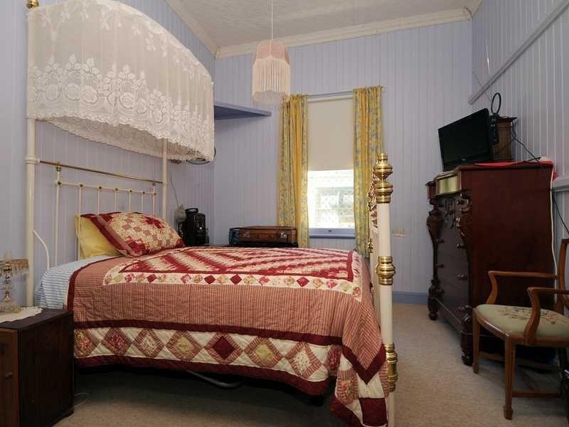 105 Jellicoe St, North Toowoomba QLD 4350