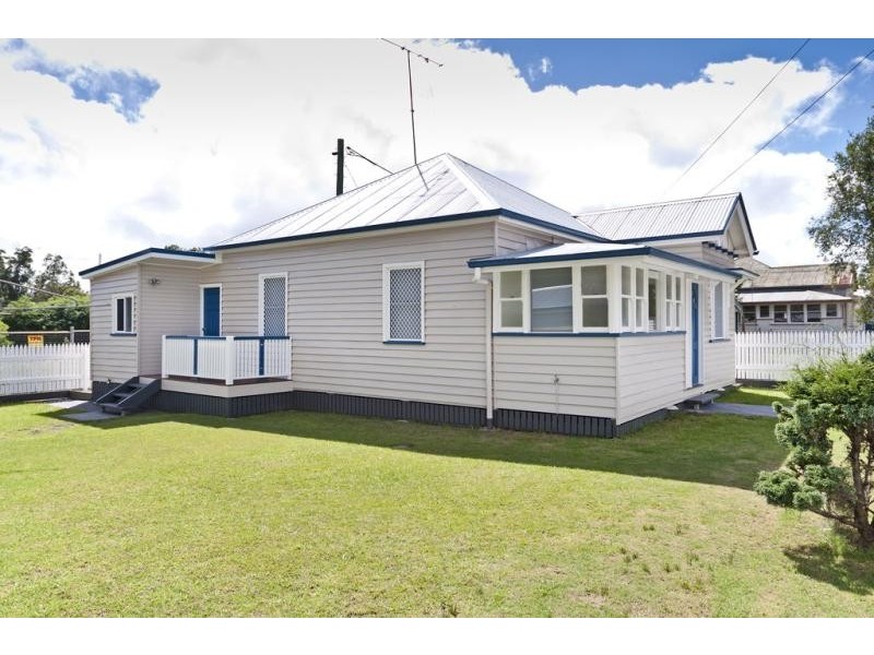 9 Kirk Street, Toowoomba City QLD 4350