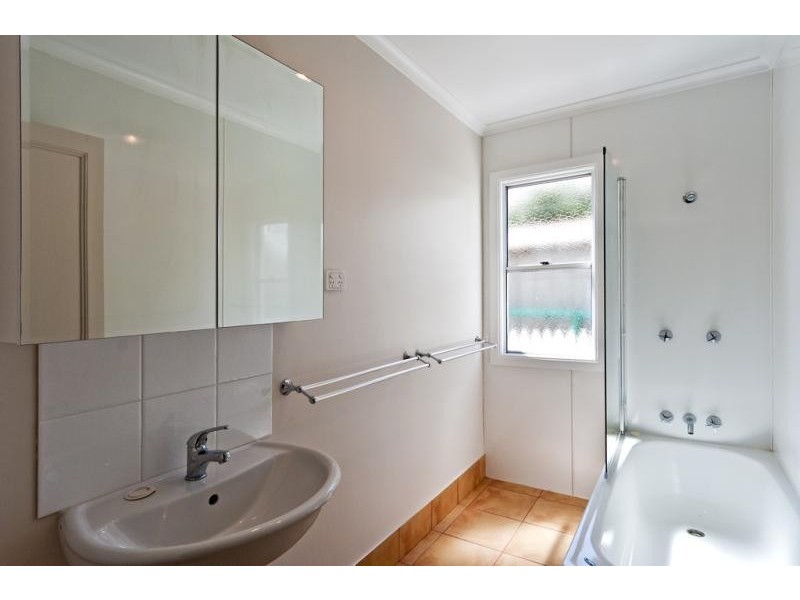 9 Kirk Street, Toowoomba City QLD 4350