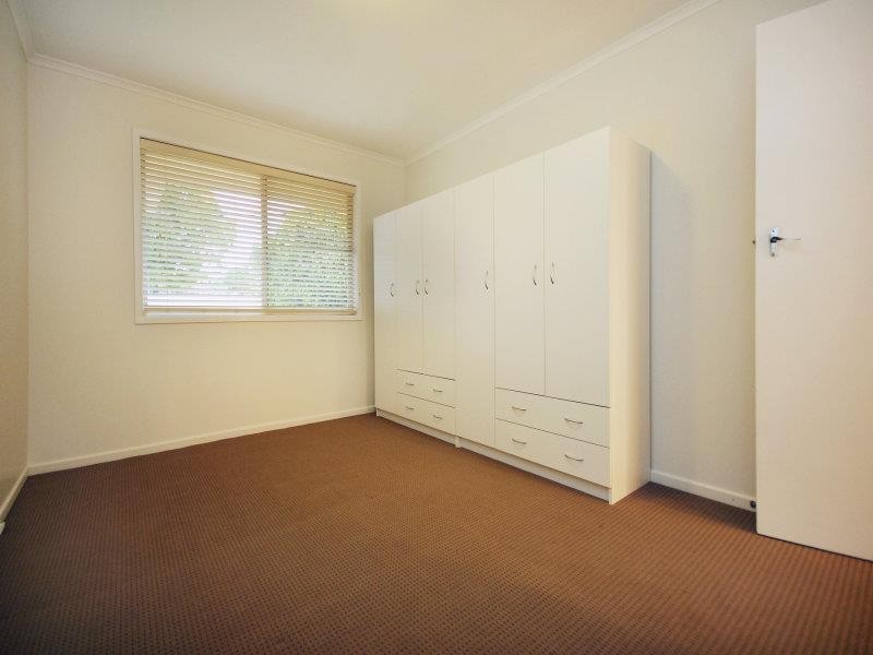 6 Diosma St, Centenary Heights QLD 4350