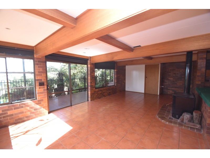 13 Murphy’s Creek Road, Blue Mountain Heights QLD 4350