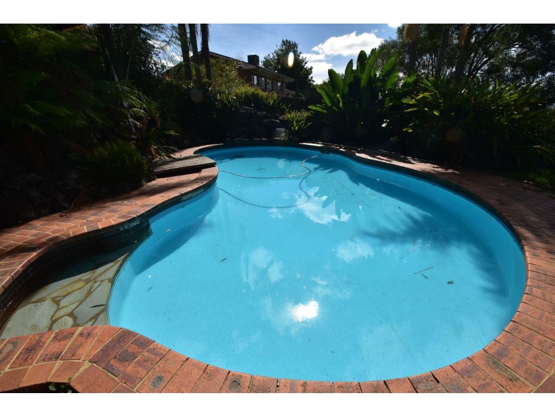 13 Murphy’s Creek Road, Blue Mountain Heights QLD 4350