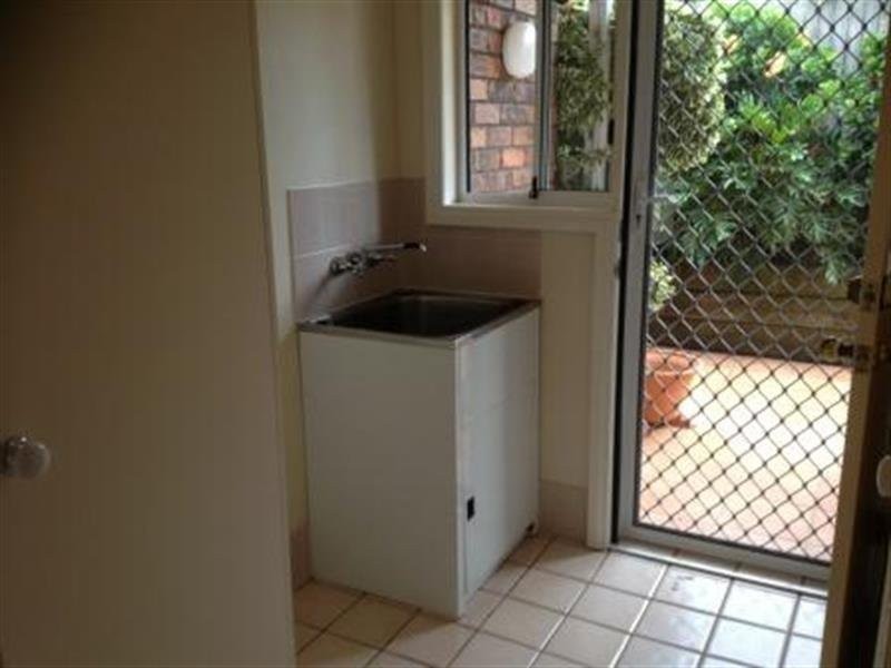 4/42 South Street, Rangeville QLD 4350