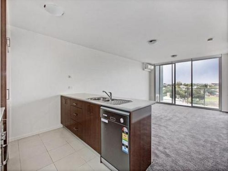 302/55 Hopkins Street, Footscray VIC 3011