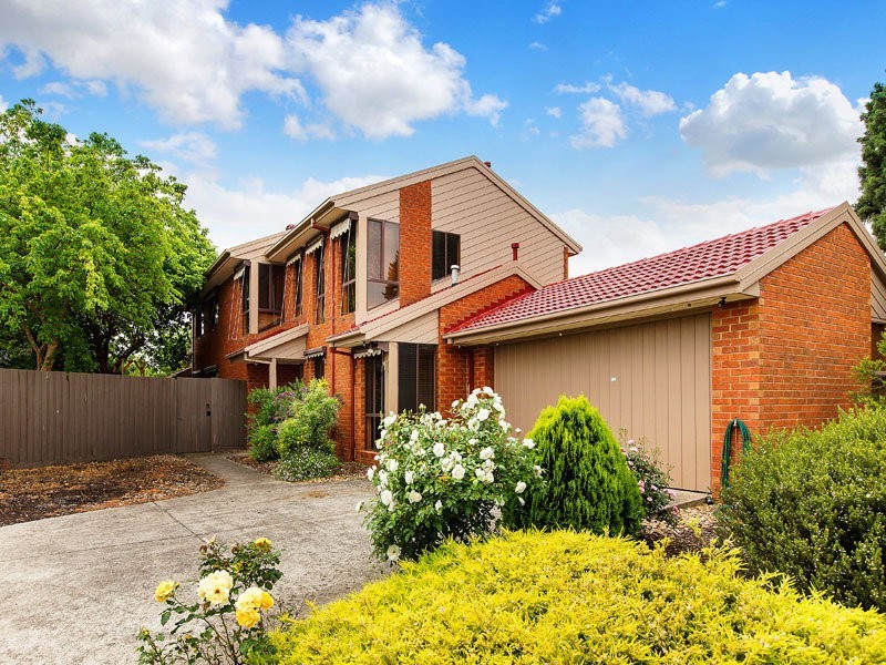 15 Fernlea Avenue, Rowville VIC 3178