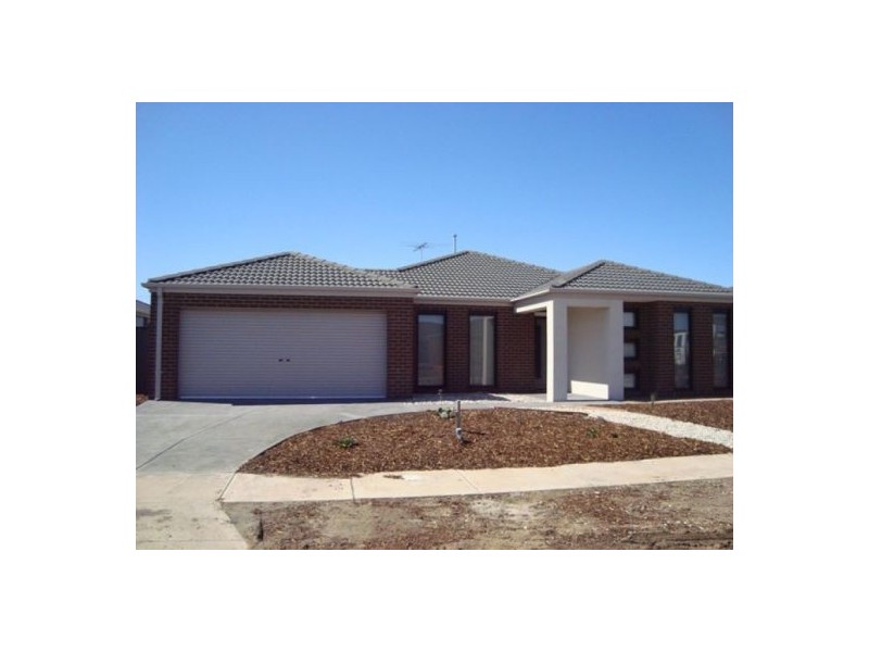 40 Nighthawk Road, Tarneit VIC 3029