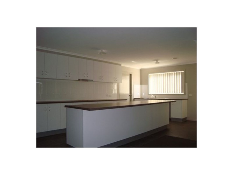 40 Nighthawk Road, Tarneit VIC 3029