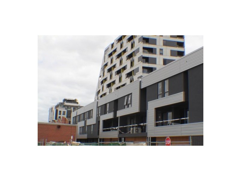 4 Greenham Place, Footscray VIC 3011