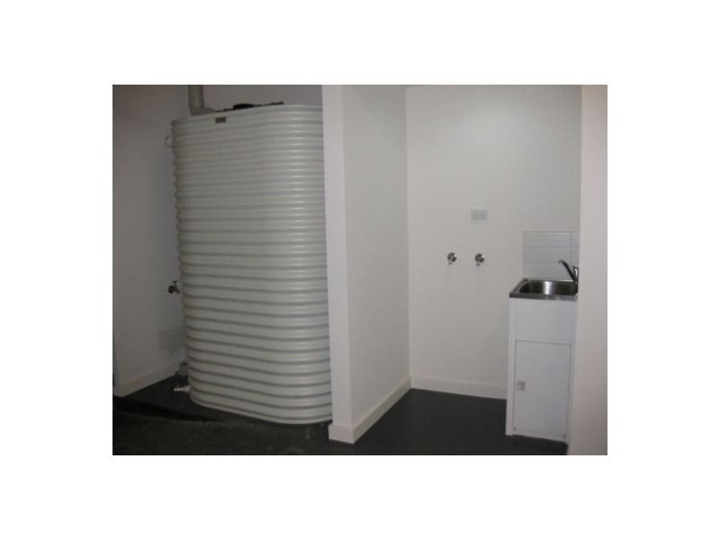 14 Cirque Dr, Footscray VIC 3011