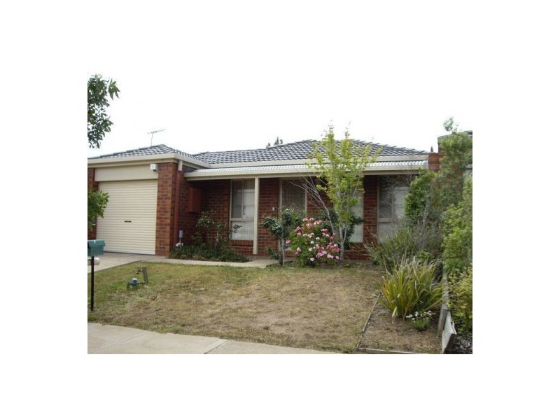 3 Windle Terrace, Burnside VIC 3023