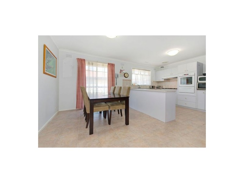 13 Jells Road, Cheltenham VIC 3192