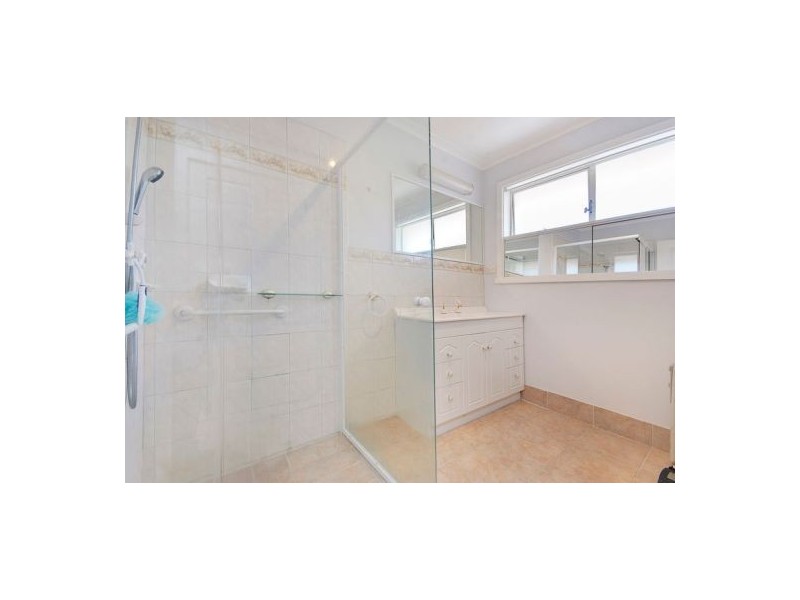 13 Jells Road, Cheltenham VIC 3192