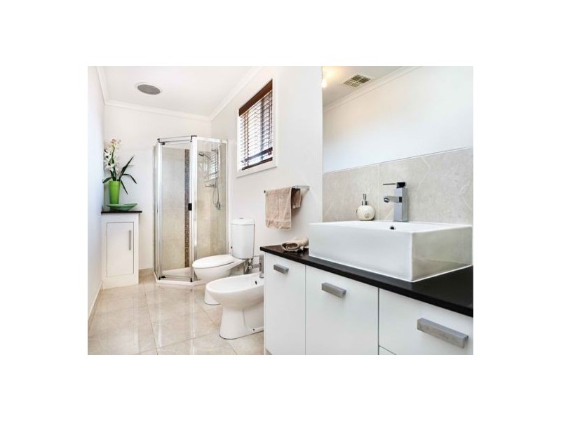 1/33 Fifth Avenue, Chelsea Heights VIC 3196