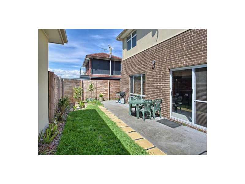 1/33 Fifth Avenue, Chelsea Heights VIC 3196