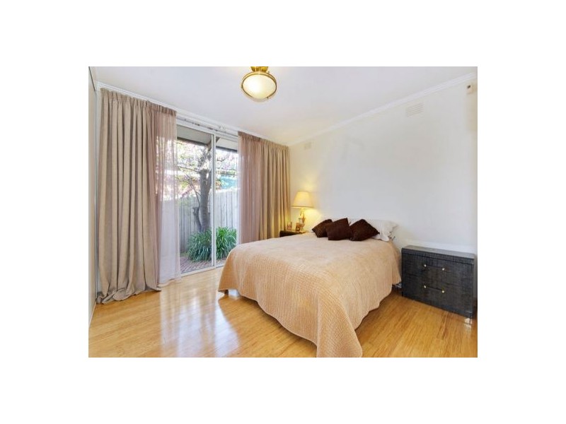 235 Mascoma Street, Strathmore VIC 3041