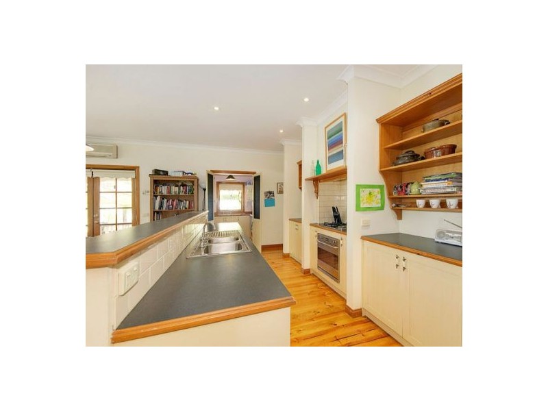 63 The Boulevard, Narre Warren South VIC 3805