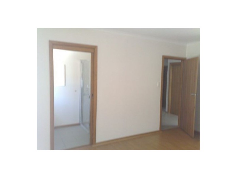 2/25 Racecourse Road, Noble Park VIC 3174