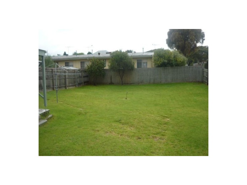 5 Northcliffe Road, Edithvale VIC 3196
