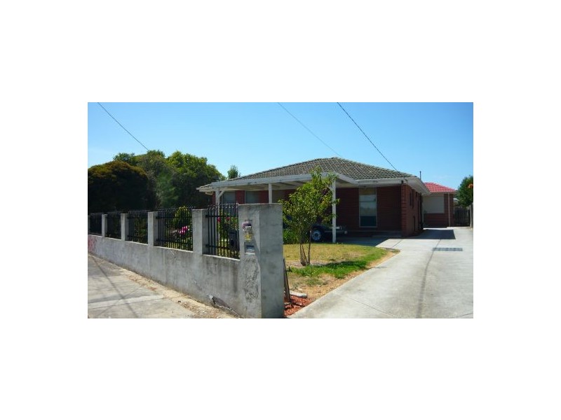 12 Bursaria Crescent, Frankston North VIC 3200