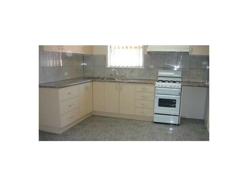 12 Bursaria Crescent, Frankston North VIC 3200