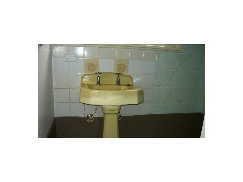 42 Elsie Grove, Chelsea VIC 3196