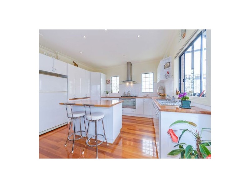 9a Bapaume Avenue, Edithvale VIC 3196