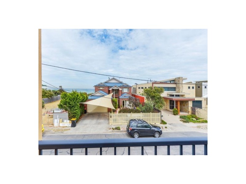 9a Bapaume Avenue, Edithvale VIC 3196