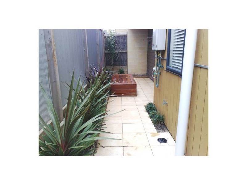 5 Johnson Avenue, Carrum VIC 3197