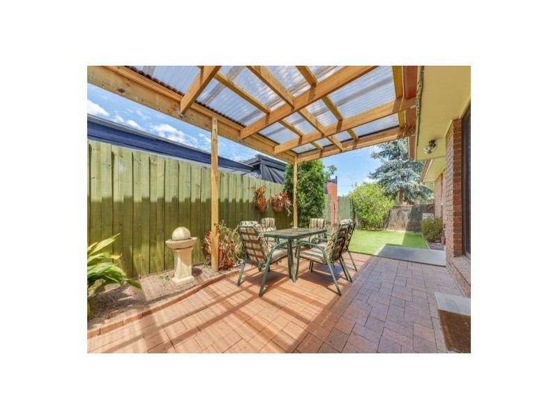 11 Sandleford Place, Dingley Village VIC 3172