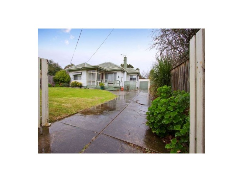 106 Beach Street, Frankston VIC 3199
