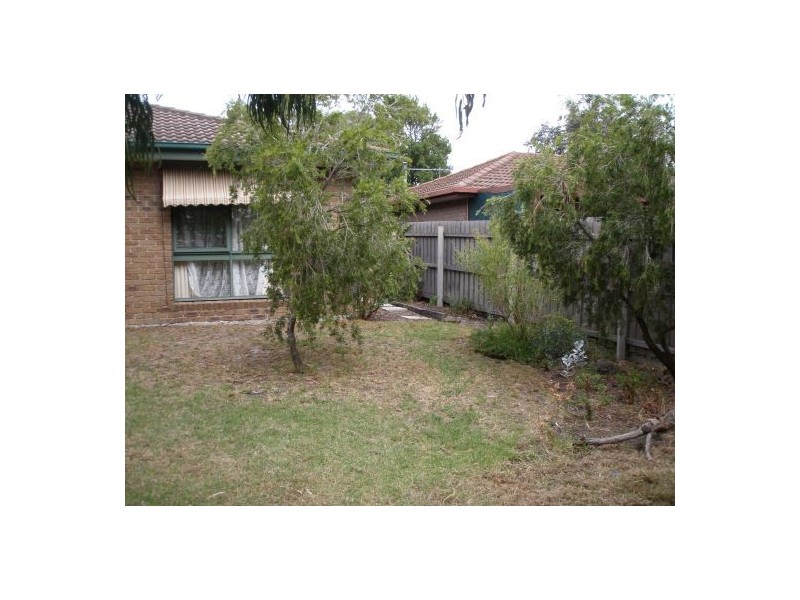 2/21 Hadley Street, Seaford VIC 3198