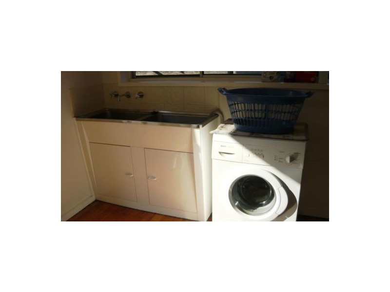 1/87 Lochiel Avenue, Edithvale VIC 3196