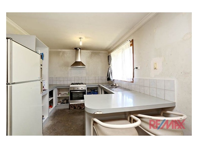 8 Simon Court, Hampton Park VIC 3976