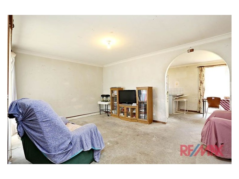 8 Simon Court, Hampton Park VIC 3976