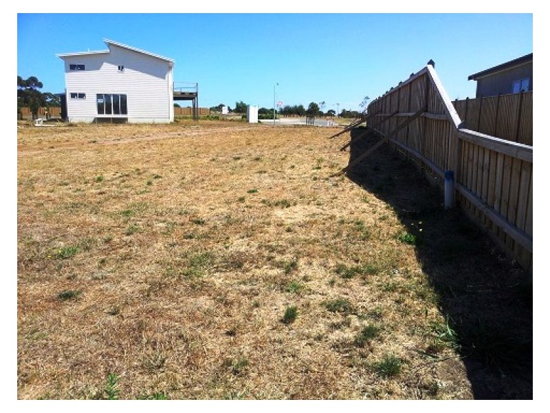 5 Hanna Court, Cowes VIC 3922