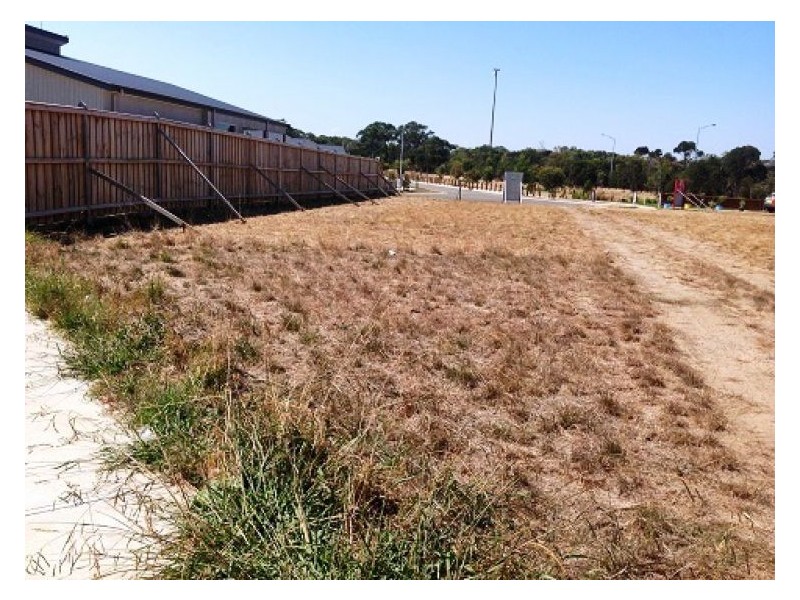 5 Hanna Court, Cowes VIC 3922