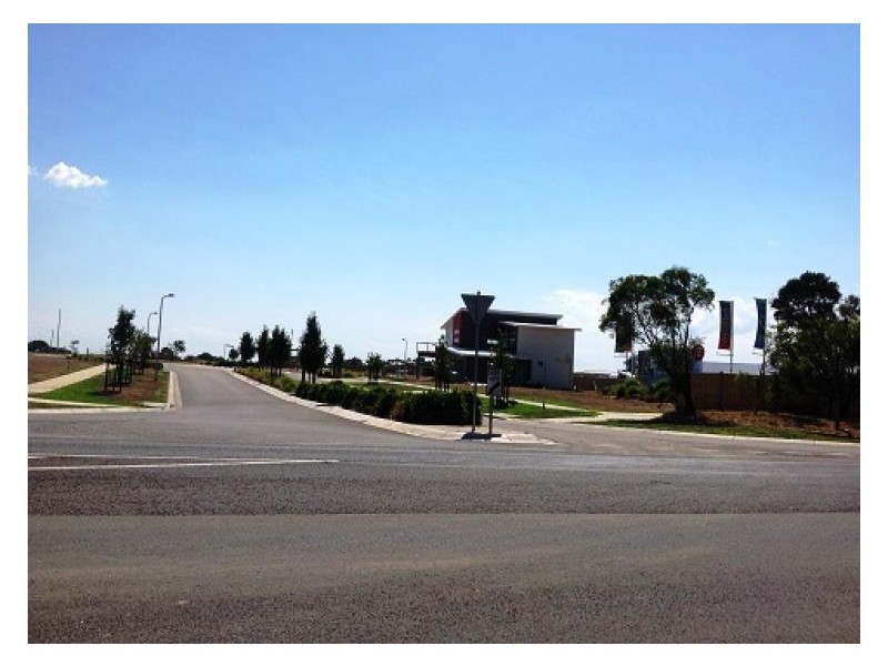 5 Hanna Court, Cowes VIC 3922