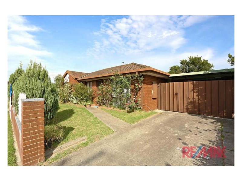 29 Pinnacle Way, Hampton Park VIC 3976