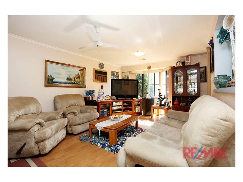 10 Bill Place, Hampton Park VIC 3976