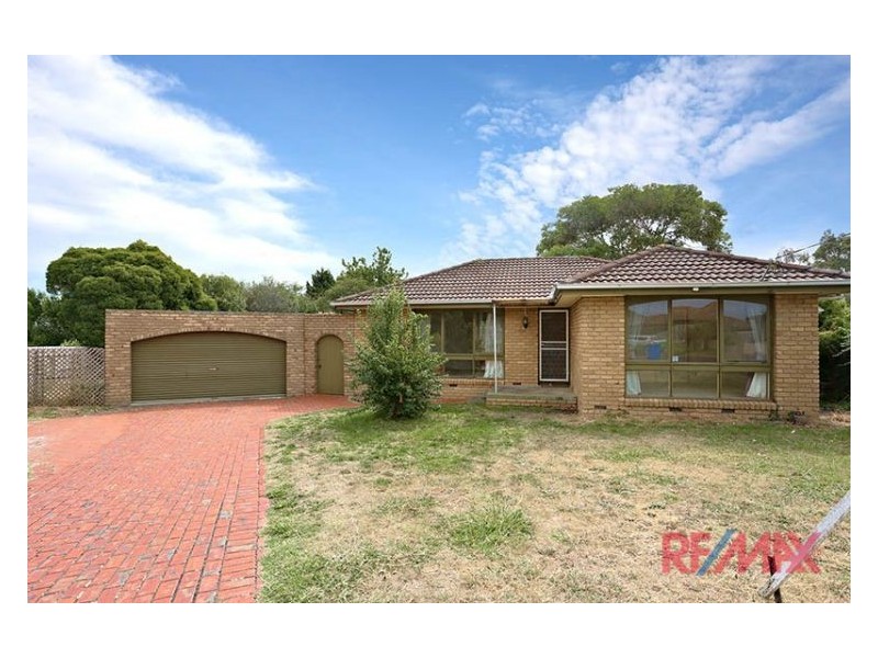 11 Murray Court, Cranbourne VIC 3977