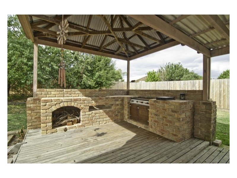 13 Greendale Court, Narre Warren VIC 3805