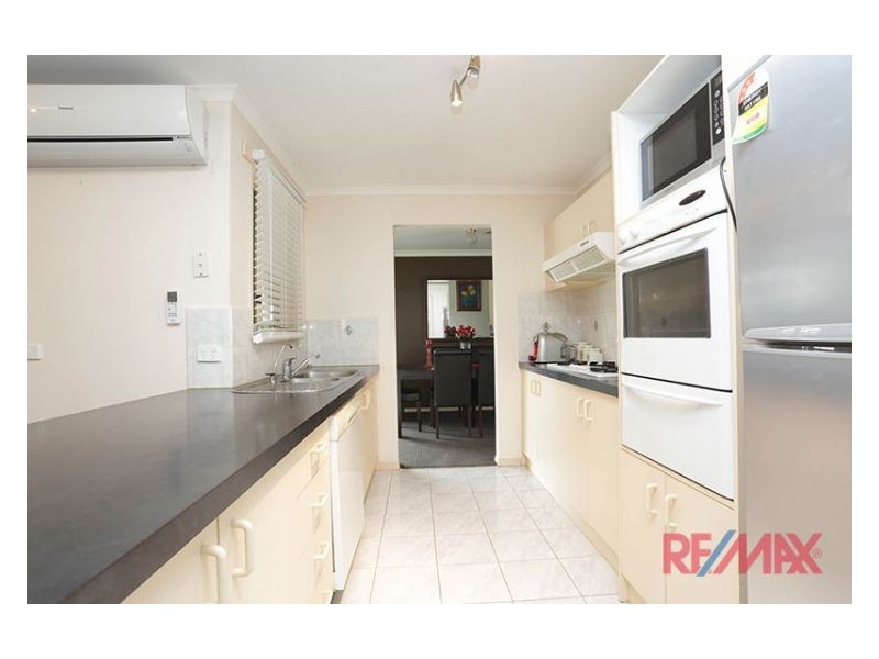 5 Ironbark Close, Hampton Park VIC 3976