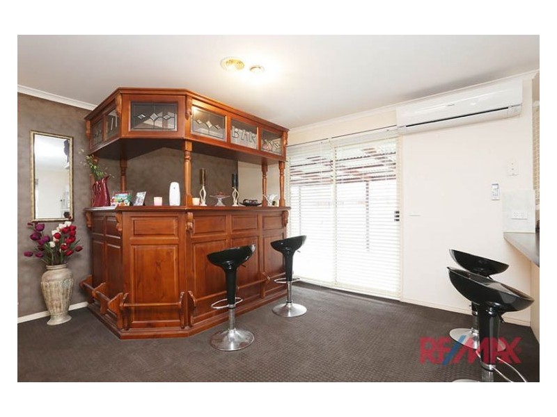 5 Ironbark Close, Hampton Park VIC 3976