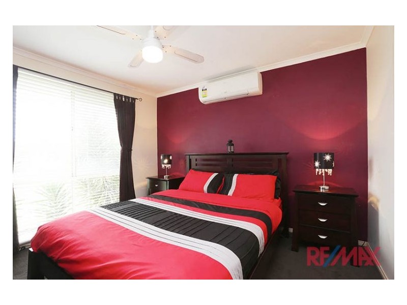 5 Ironbark Close, Hampton Park VIC 3976