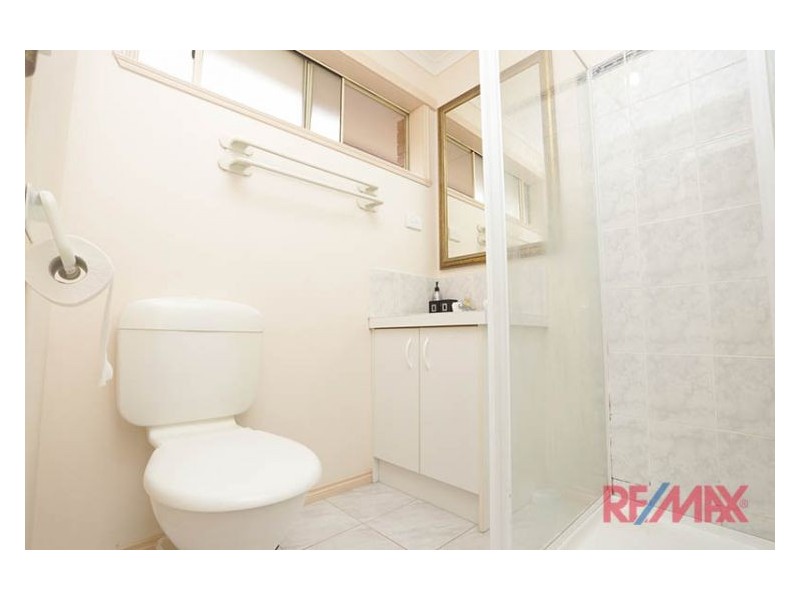 5 Ironbark Close, Hampton Park VIC 3976