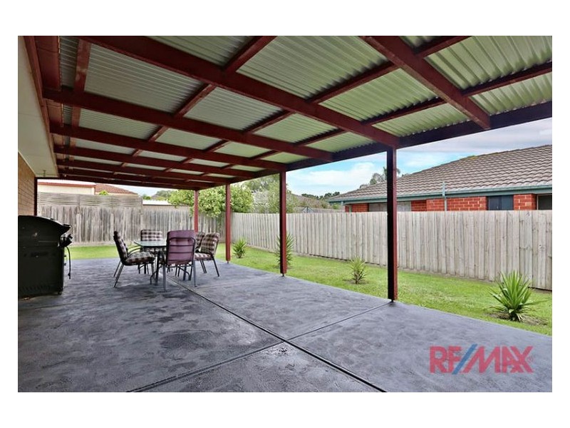 5 Ironbark Close, Hampton Park VIC 3976