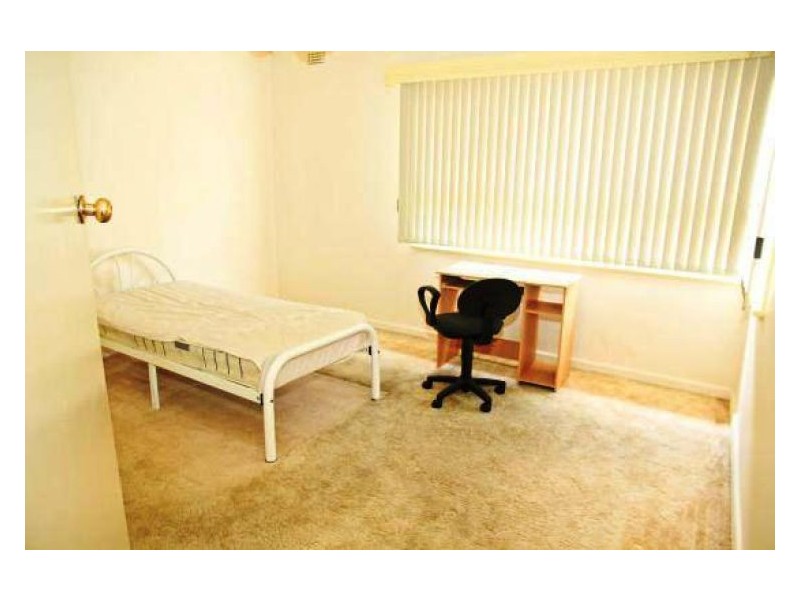 35 Dennis Street, Clayton VIC 3168