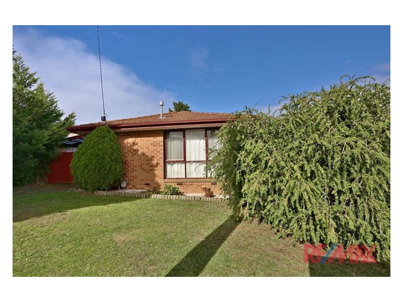 10 Meredith Crescent, Hampton Park VIC 3976