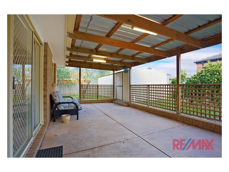 4 Ironbark Close, Hampton Park VIC 3976