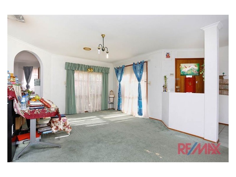 12 Warana Drive, Hampton Park VIC 3976